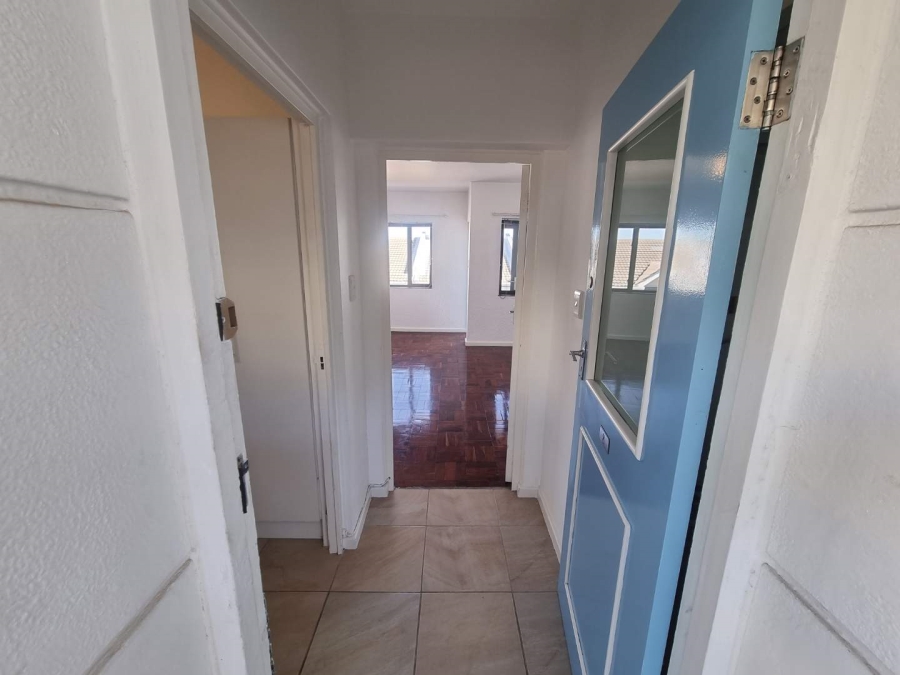To Let 0 Bedroom Property for Rent in Sea Point Western Cape